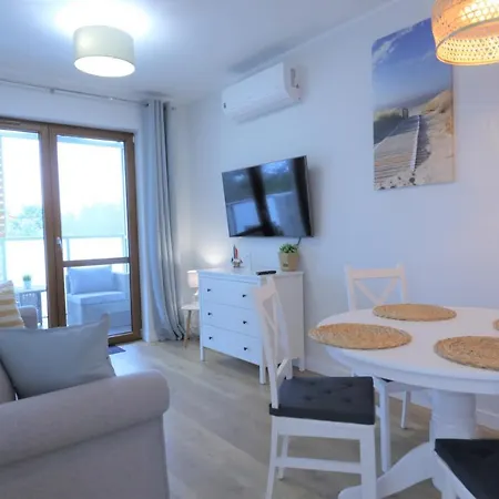 Holiapart In Nautikka Park - Luxury With Kids Club & Gym アパート クリニツァ・モルスカ