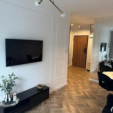 Holiapart In Nautikka Park - Hala Garazowa, Kids Club, Plac Zabaw, Sala Fitness *